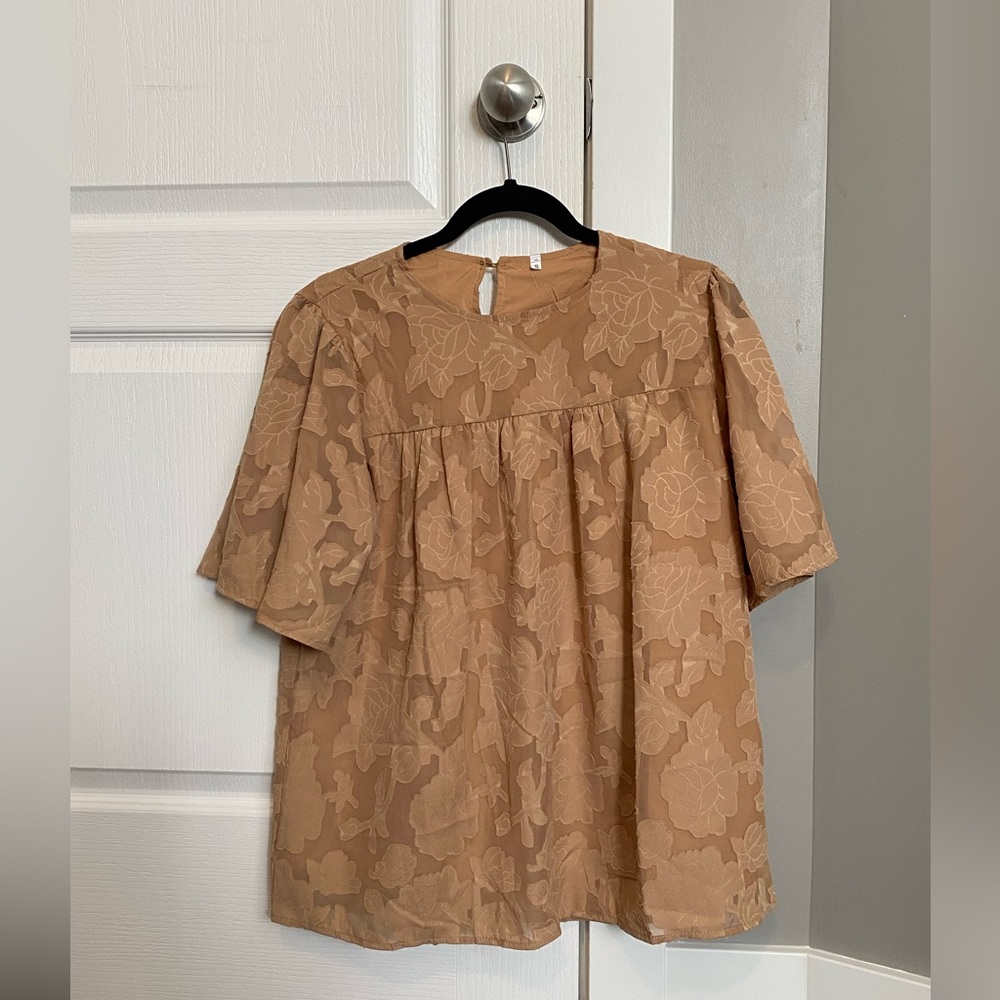Size: Small, coffee coloured floral texture blouse